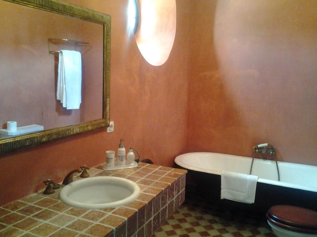 Hotel Hacienda La Indiana Los Palacios Y Villafranca Habitación foto
